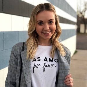 Meet your Posher, Kelsey